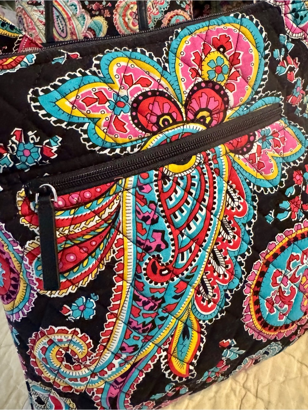 Vera Bradley Black Multi Paisley Quilted Crossbody Bag - Picture 3 of 6